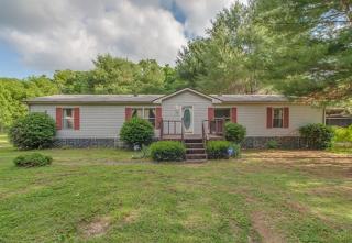 3907 General Lee Rd, Culleoka, TN 38451-2054