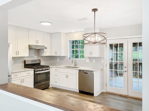 2004 Valley Ridge Ln, Duluth, GA 30096-6023