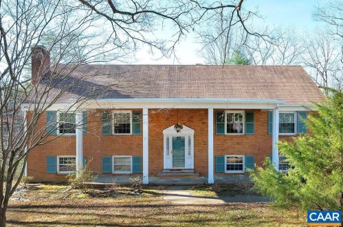 105 Powhatan Cir, Charlottesville, VA 22901-1031