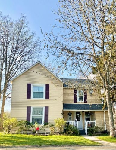 927 Thurlby Rd, Valley View, IL 60145-8452
