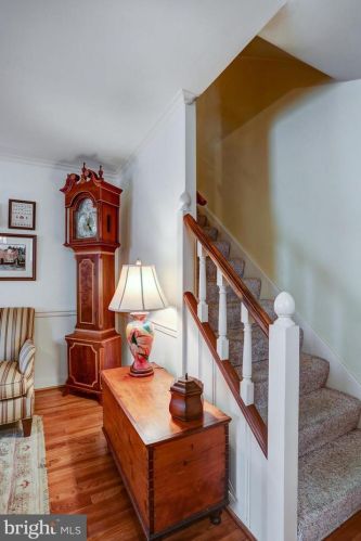 1321 Cheves Pl, Lancaster PA  17603-4943 exterior