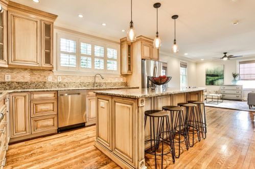 627 Hillpine Dr, Atlanta GA  30306-3222 exterior