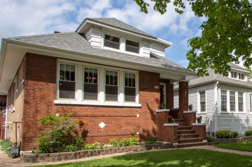 3444 Sunnyside Ave, Brookfield, IL 60513-1342