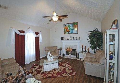 1320 Breezy Ct, Conyers, GA 30013-5763
