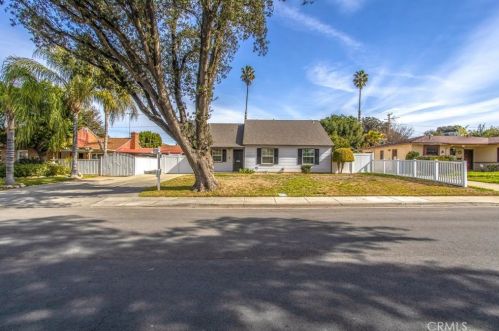 6720 Mount Whitney Ave, Riverside, CA 92506-3918