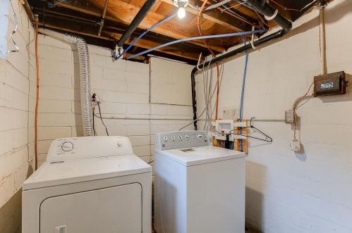 923 Barclay St, Saint Paul MN  55106-3501 exterior