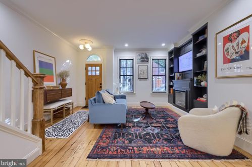 330 Mary St, Lancaster PA  17603-3328 exterior