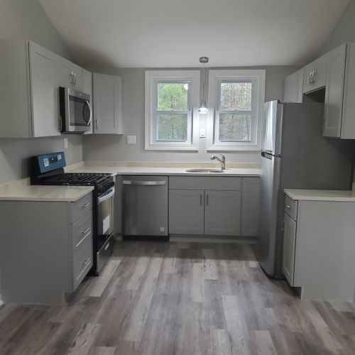 33 Seminole Rd, Hillsboro, NH 03244-4438