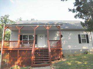 554 Silver Lake Trl, Dittmer, MO 63023-2997