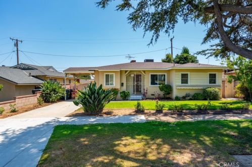 321 Avenida De La Merced, Montebello, CA 90640-2754