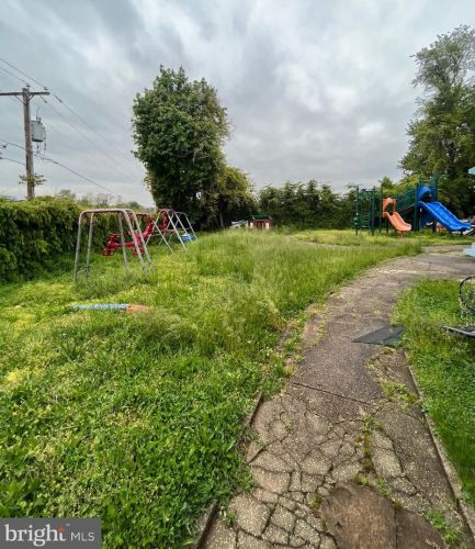 601 Chelten Ave, Philadelphia PA  19126-3825 exterior