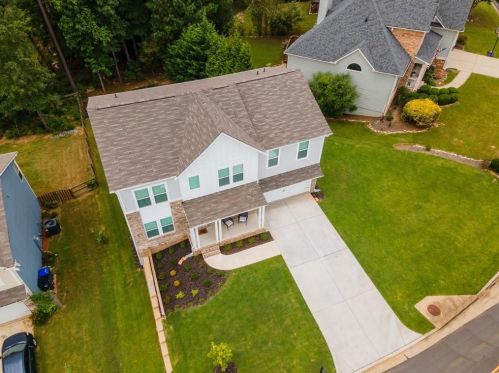 105 Greenbrier Way, Holly Springs GA  30114-5743 exterior