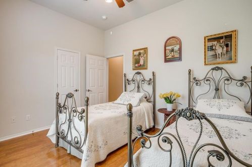 329 Stone Mtn Rd, Fort Worth TX  76035-5642 exterior