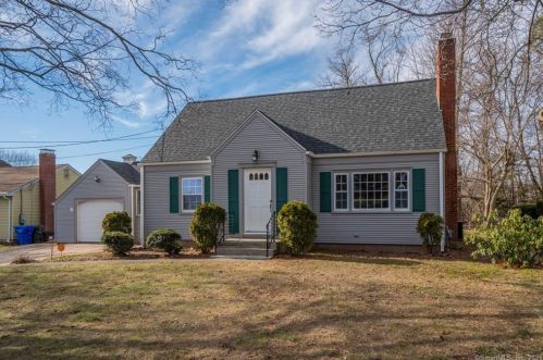 157 Long Hill St, Hartford, CT 06108-1424