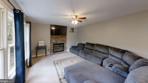 6419 Sugar Maple Ct, Fredericksburg, VA 22407-6382