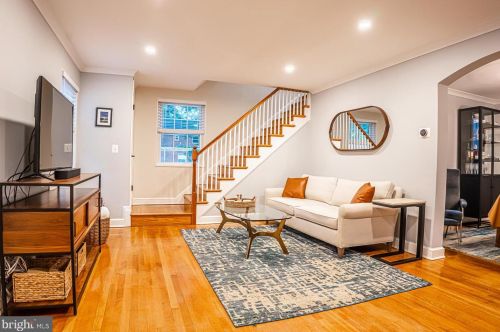 4746 1st St, Arlington, VA 22203-2602