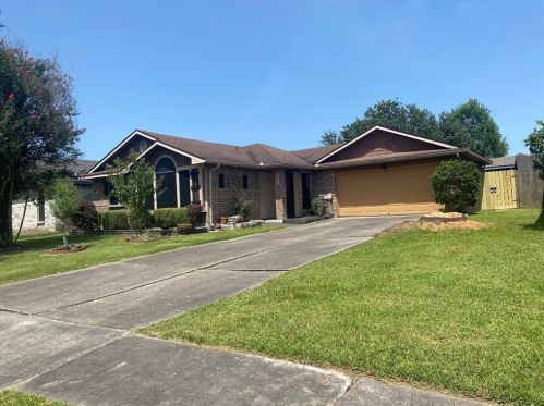 16881 Blue Jay St, Conroe TX  77385-4601 exterior