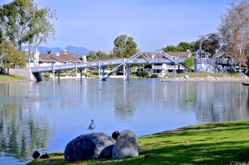 57 Thicket, Irvine CA  92614-7951 exterior