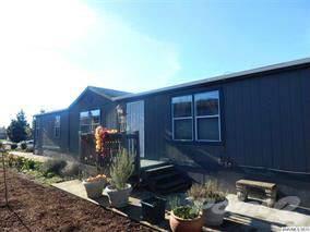 989 Mahan Loop, Gervais OR  97026-8706 exterior