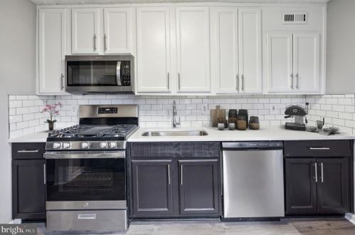 17 Swan St, Aberdeen MD  21001-3809 exterior