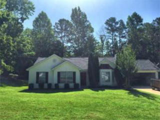 7258 Hummingbird Ln, Winston, GA 30187-1718