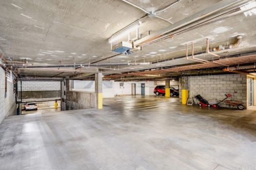 508 Glenwood Rd, Glendale CA  91202-1571 exterior