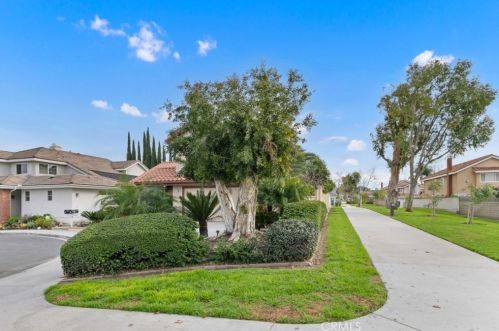 17 Mclean, Irvine, CA 92620-6207