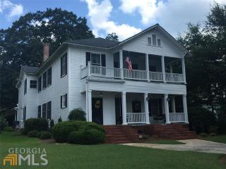 147 Johnston St, Forsyth GA  31029-2050 exterior