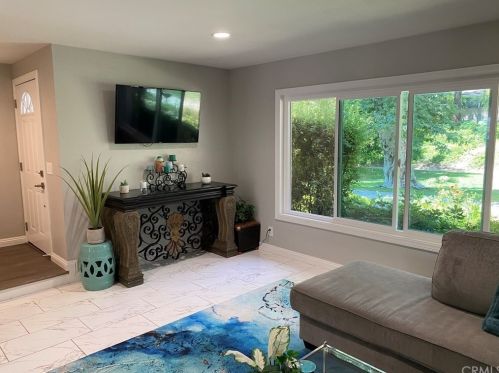 21922 Lakeland Ave, El Toro, CA 92630-2431