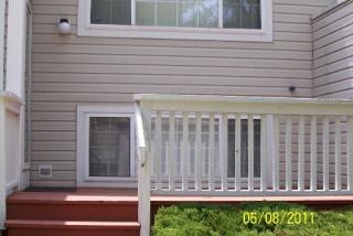 313 Emerald Ct, Lemont, IL 60440-2885