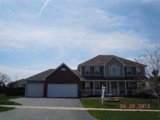 8911 Putter Pl, Belvidere, IL 61008-8543