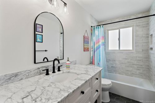 3256 Geneva St, Denver CO  80238-3346 exterior