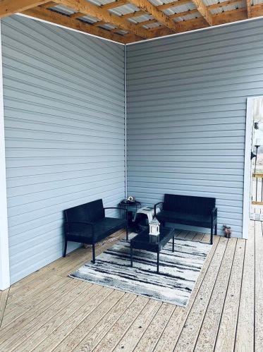10416 Rasa Dr, Stover, MO 65078-1091