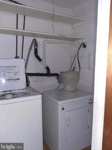 1146 10th St, Philadelphia PA 19147-4632 exterior