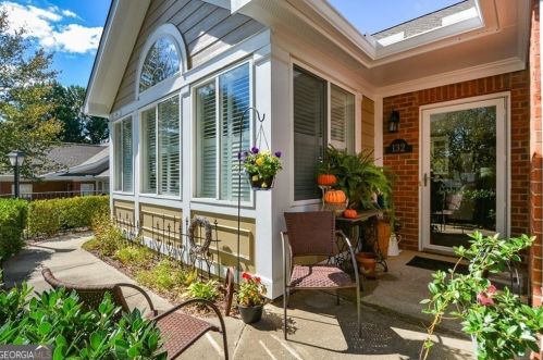 132 Vintage Club Cir, Marietta, GA 30066-3312