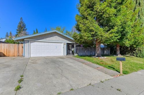 7824 Collegiality Way, Citrus Heights, CA 95610-2708