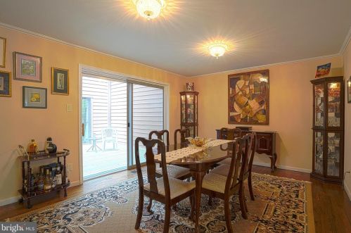 12 Sayre Dr, Princeton NJ  08540-5858 exterior