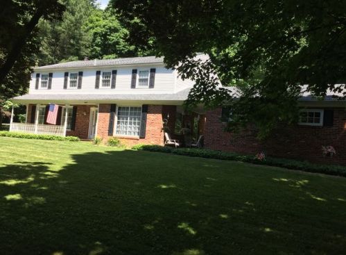 80 Gordon Dr, Media, PA 19063-1972
