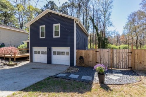 2083 Pond Rd, Duluth, GA 30096-4488