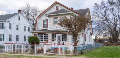 84 Wilson Ave, Windsor, CT 06095-4621