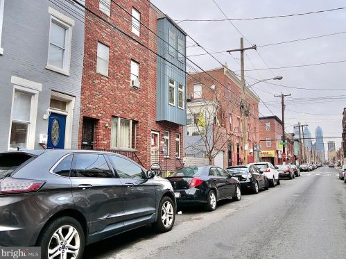 1314 16th St, Philadelphia PA  19146-4709 exterior