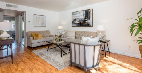 294 Tradewinds Dr, San Jose, CA 95123-6017