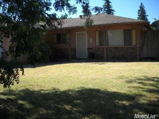 2516 Bellamy St, Modesto, CA 95354-3119