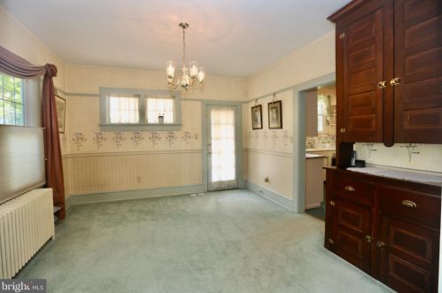 232 Holly Ave, Pitman NJ  08071-1257 exterior