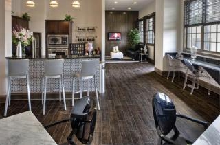 2845 Easton St, Downers Grove IL  60515-3885 exterior