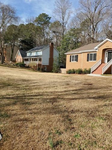 1965 Skyland Glen Dr, Lithonia, GA 30078-3863