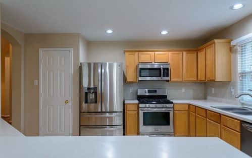 19 Wild Orchid Ct, Conroe TX  77385-3558 exterior
