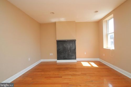 1838 10th St, Philadelphia PA 19148-2317 exterior