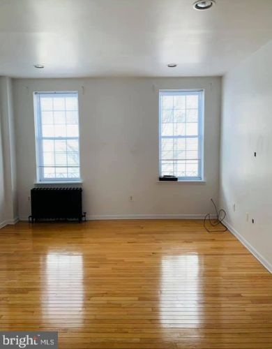 2135 13th St, Philadelphia PA  19148-2915 exterior