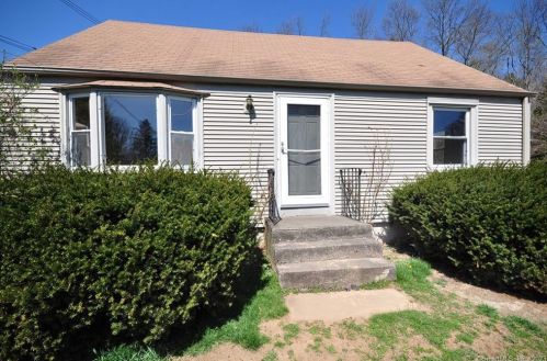 6 Orchard Hill Dr, Granby, CT 06035-2222